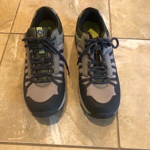 Icebug Men’s MR3 BUGrip GNS-82 Sneaker/Trail shoe Size 11